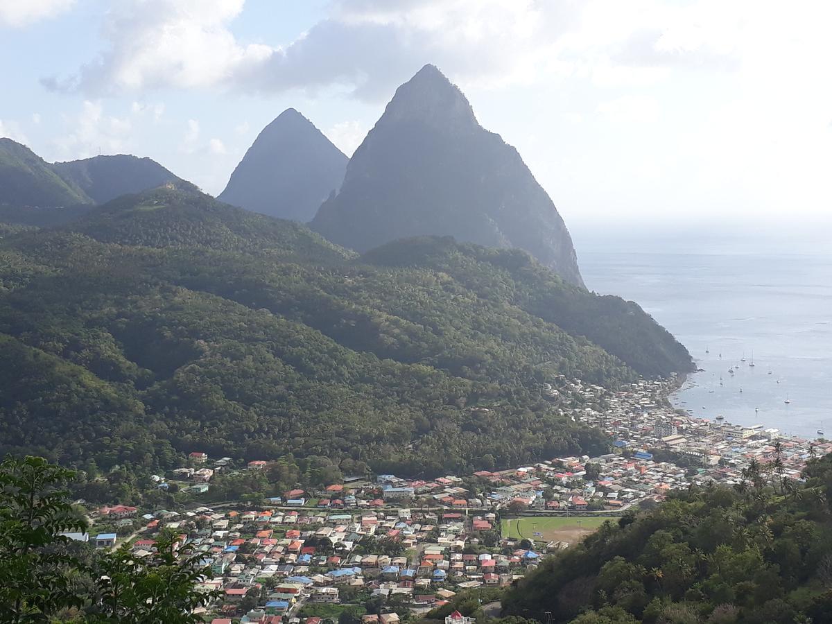 Amazon Villas Soufriere Exterior photo